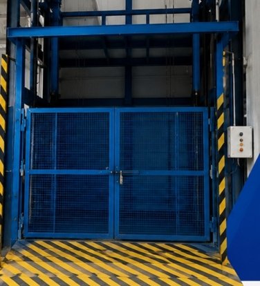 Industrial Goods Lift